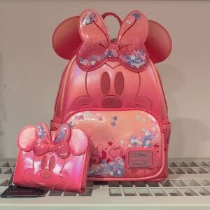Disney Shimmering Pink Minnie Mouse Bag Set